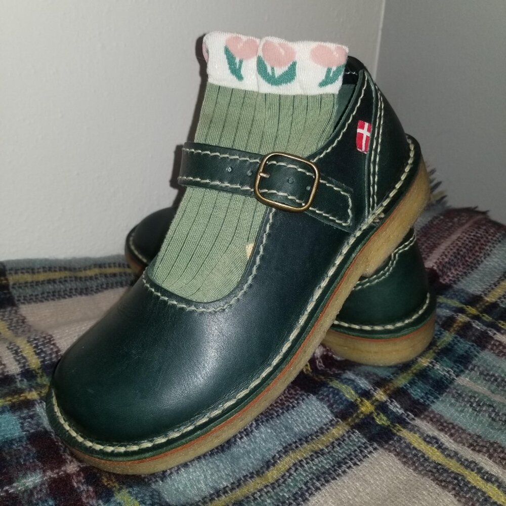 Duckfeet Himmerland Mary Janes in Green size 39/8.5